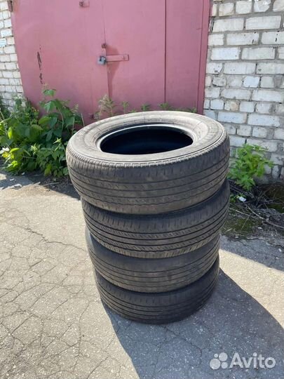 Bridgestone Dueler H/L 400 255/65 R17 110T