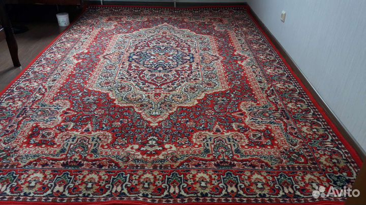 Ковер шерстяной 2мх3м; 1,9м2,7м. СССР