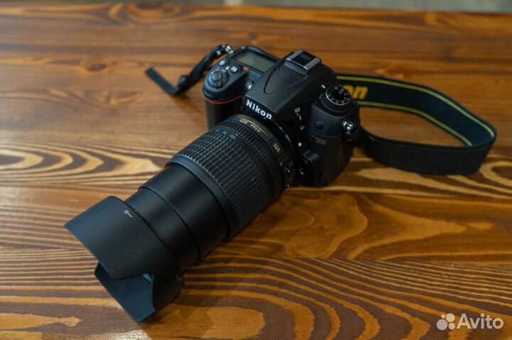 Фотоаппарат Nikon D7000