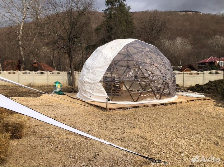 Геокупол для глэмпинга