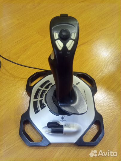 Джойстик Logitech Extreme 3D Pro