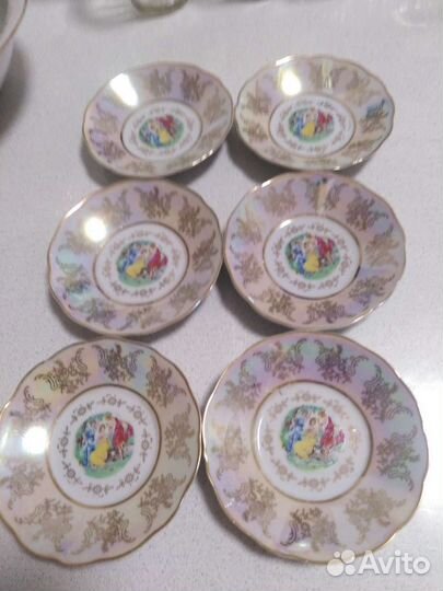 Блюдца из сервиза Мадонна, Чехия