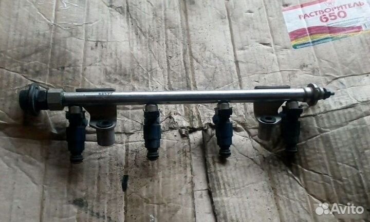 Топливная рампа Kia Ceed