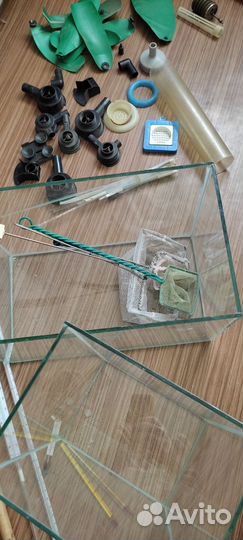 Аквариум, термометр, сачок и прочие принадлежности