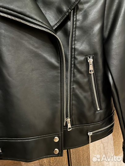Куртка Zara новая 152 см на девочку весна-осень