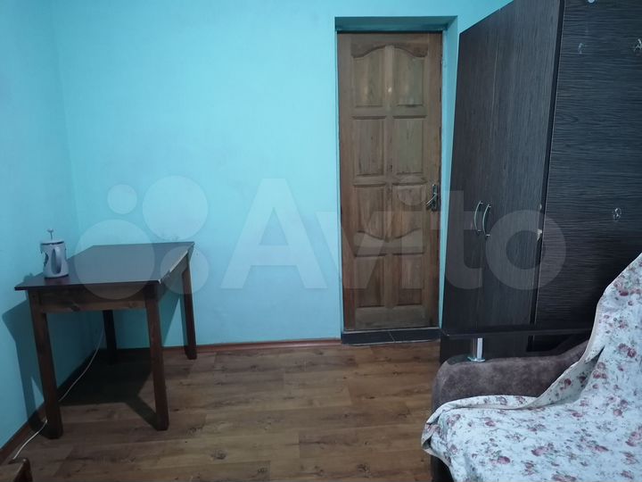 Комната 11 м² в 7-к., 1/2 эт.