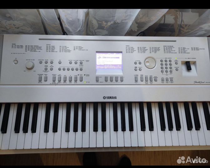 Yamaha dgx 660