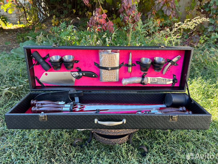 Шашлычный набор № 7 / красный велюр