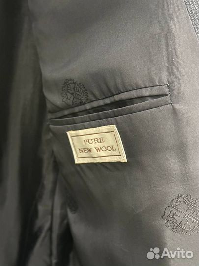 Двубортный пиджак премиального бренда Crombie