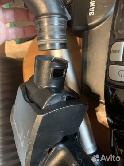 Пылесос Samsung SC9600