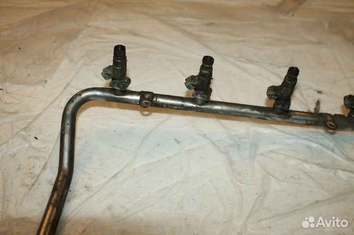 Рампа топливная mercedes benz w220 m113