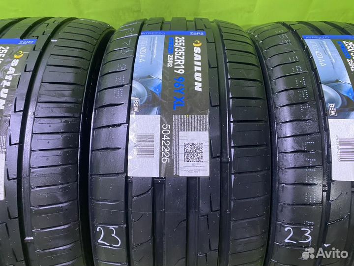 Sailun Atrezzo ZSR2 255/35 R19 96Y