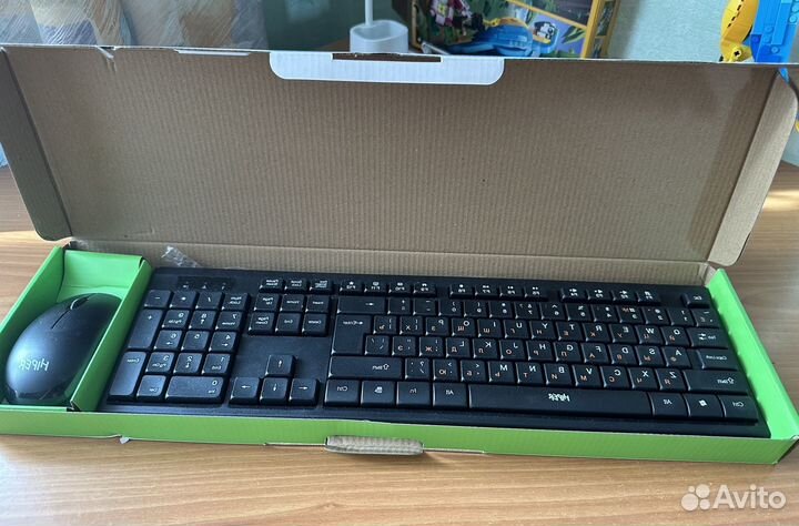 Беспроводной комплект клавиатура + мышь