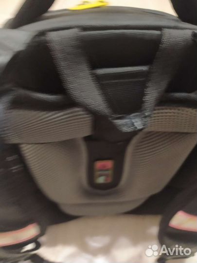 Рюкзак школьный hummingbird