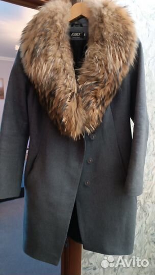 Пальто женское