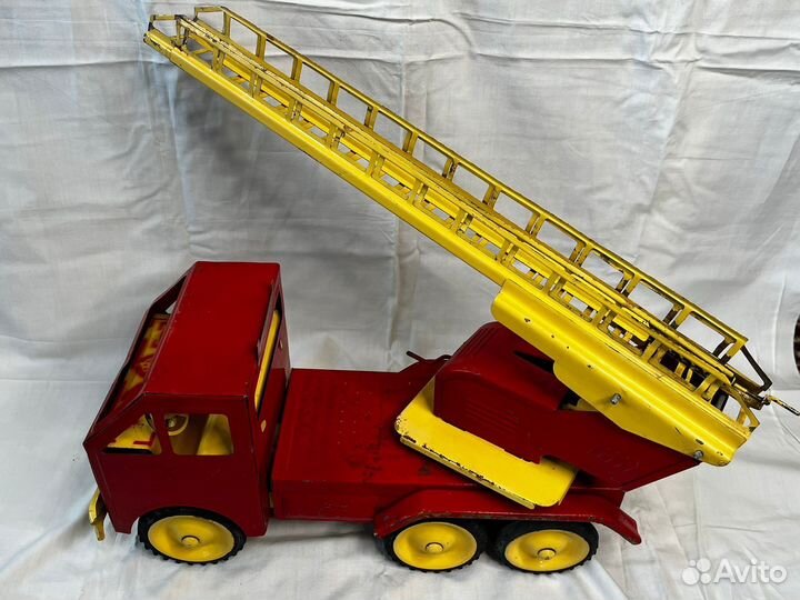 Машина пожарная игрушка СССР