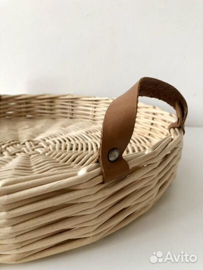 Поднос плетёный D38см