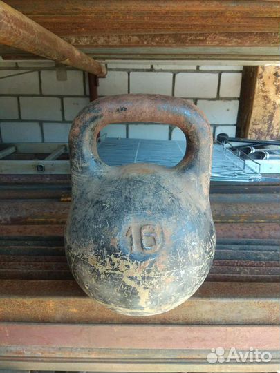 Гиря 24 кг, 16 кг