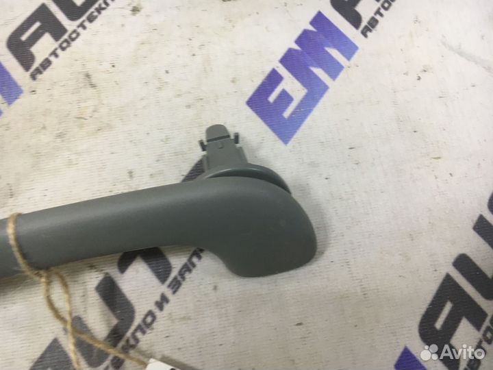 Ручка потолочная Рено Сценик 1