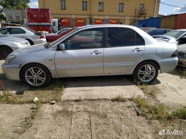 Запчасти,разобран Mitsubishi Lancer 9