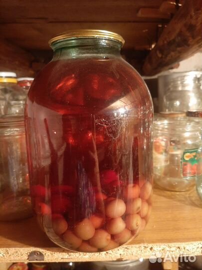 Солёные огурцы,помидоры,лечо салат,грибы