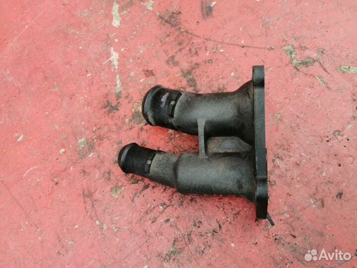 Корпус термостата Ford Focus 2 hwda 2006