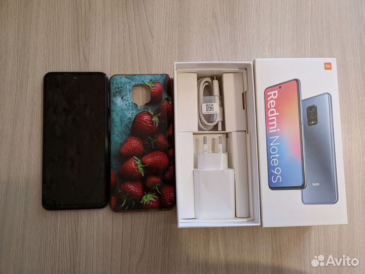 Xiaomi Redmi Note 9S, 4/64 ГБ