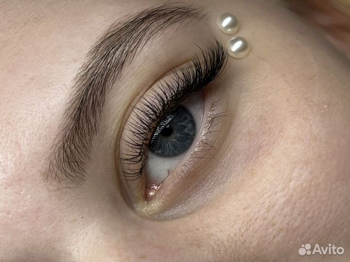 Стрейчинг ресниц