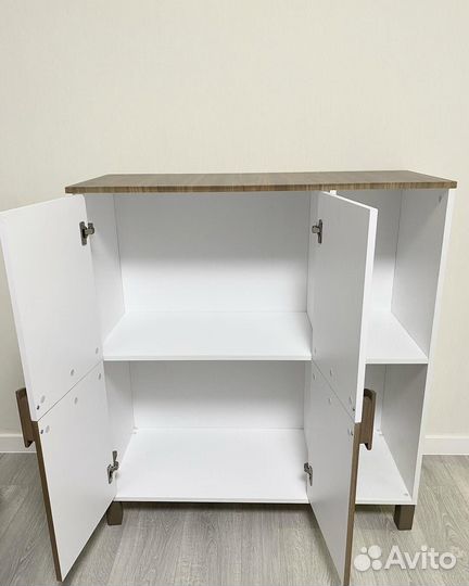 Шкаф с зеркалом