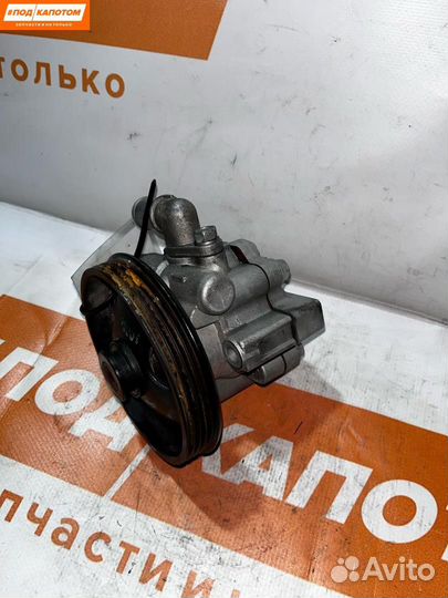 Насос гидроусилителя руля Chevrolet Cruze 96837813