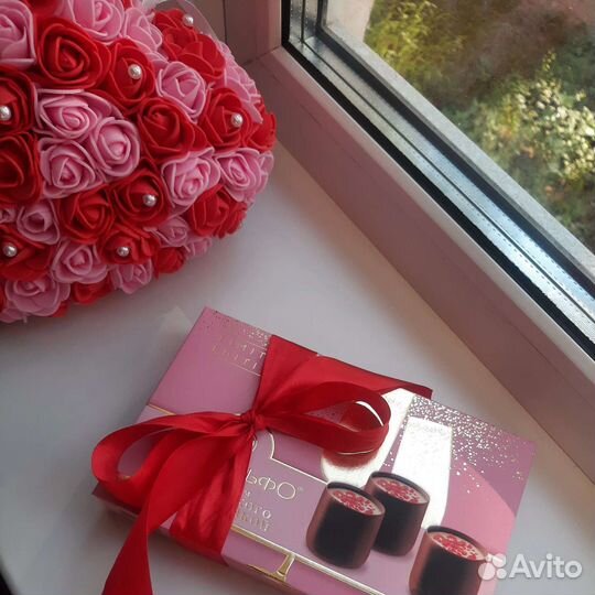 Подвесное сердце из роз (handmade, новое)