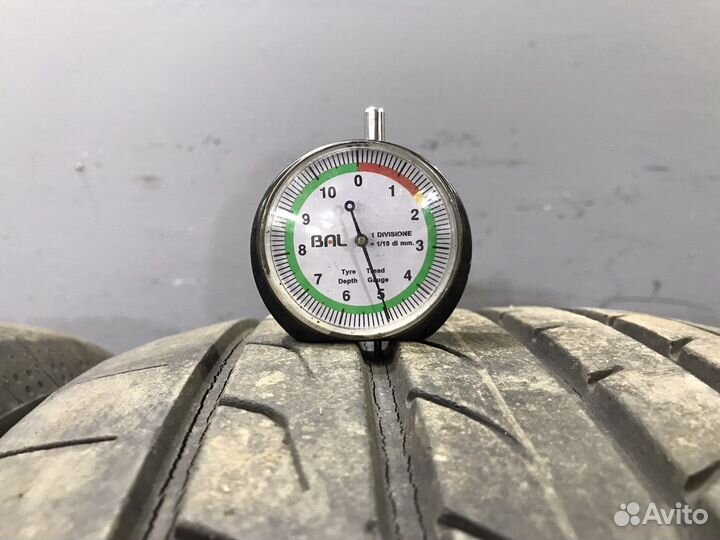 Yokohama BluEarth RV-02 235/55 R17 103W