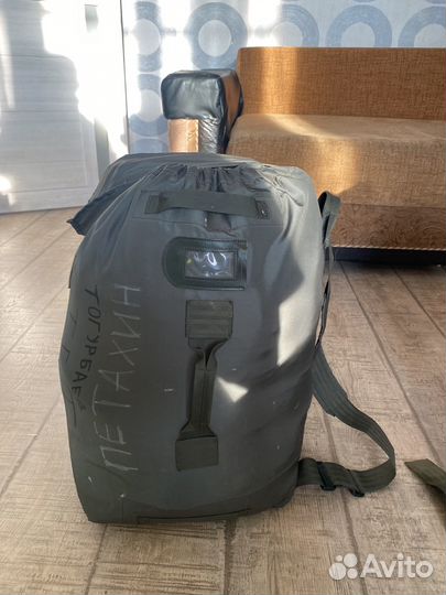 Баул с мужскими вещами