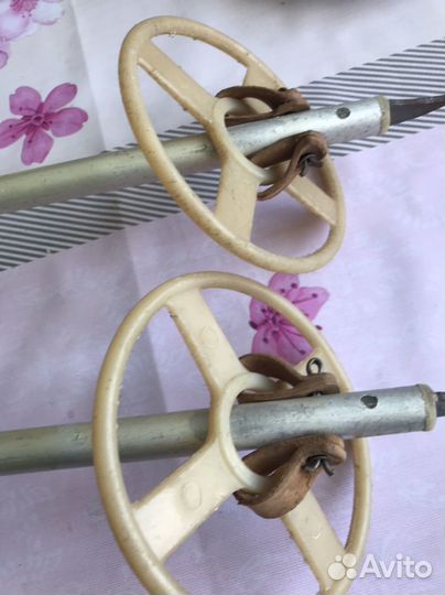 Беговые лыжи и ботинки СССР