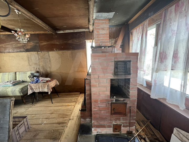 Дача 20 м² на участке 6 сот.