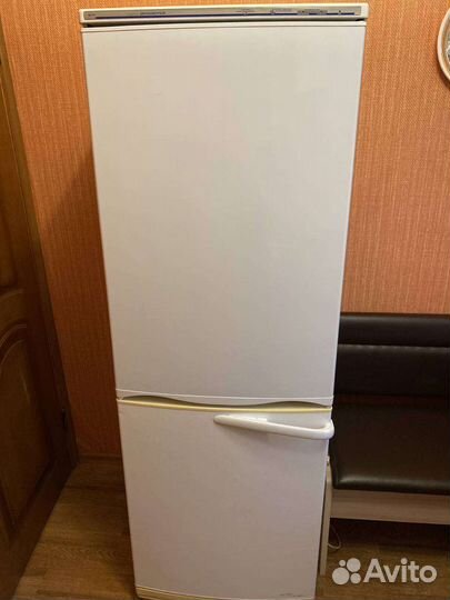 Холодильник на запчасти