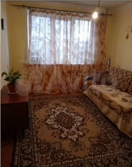 Комната 16 м² в 4-к., 1/1 эт.