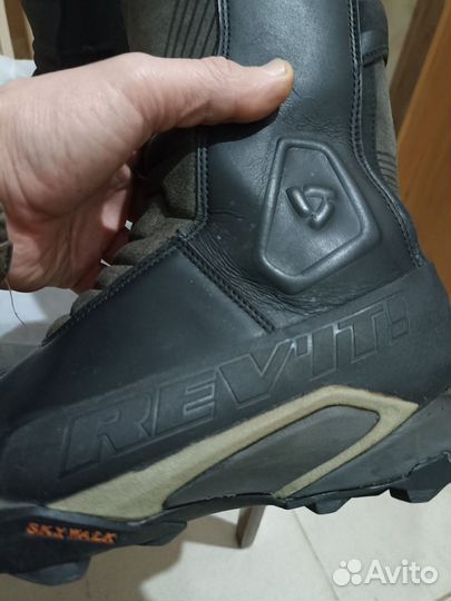 Мотоботы Revit