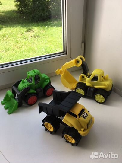 Машина, трактор, экскаватор, бульдозер