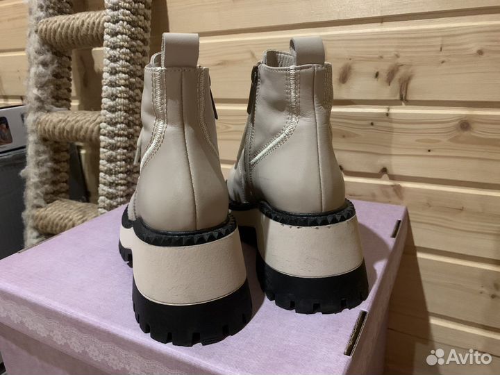 Ботинки женские кожаные 36
