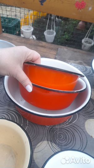 Кастрюля эмалированная