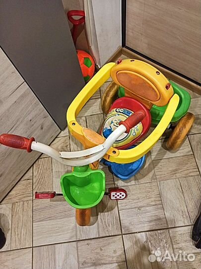 Трехколесный велосипед