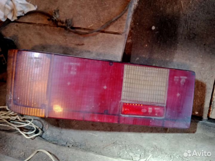 Фара задняя правая азлк 2141+поворотник