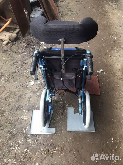 Коляска для инвалидов