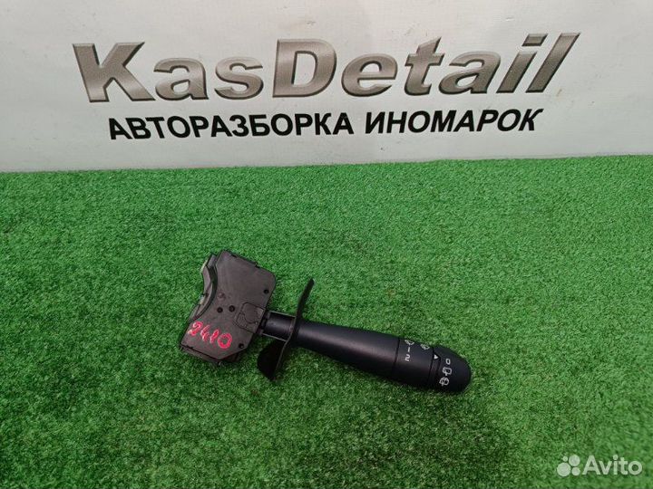 Подрулевой переключатель дворников правый Renault