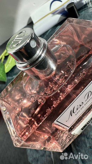 Miss Dior eau de parfum 98мл витринный образец