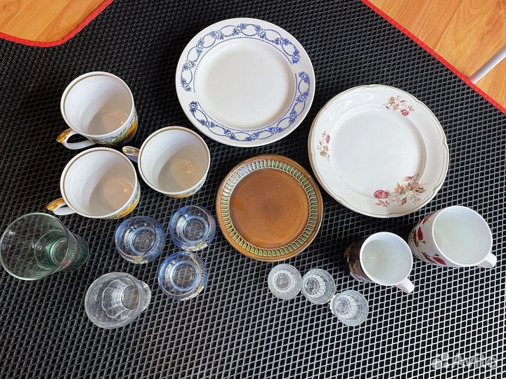 Посуда для дачи, на съемную квартиру