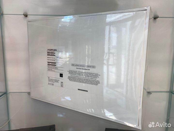 Новый MacBook Air 13.6 2022/ M2/ 8Gb/ 256Gb