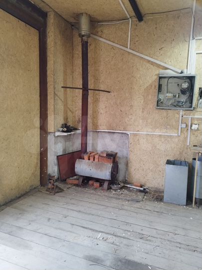 Гараж, > 30 м²