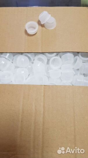 Пробка пластиковая глухая GL24